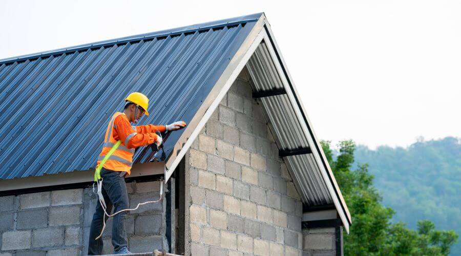 Expert Emergency Roof Repairs services in Tremonton, UT
